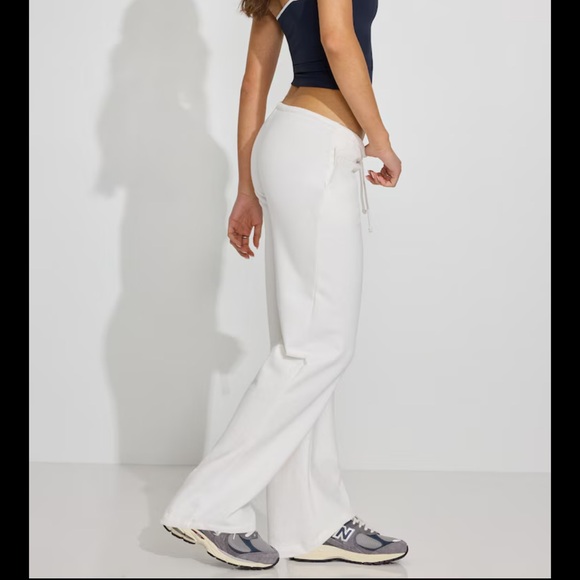 Garage Soft Terry Wide Leg Sweatpants NWT Size M - Picture 3 of 9